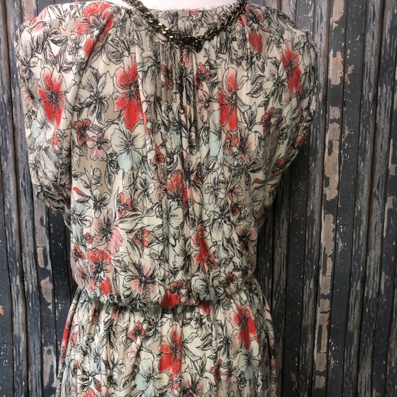 Candies Pleat Neck Poof Layer Skirt Dress - Picture 8 of 8